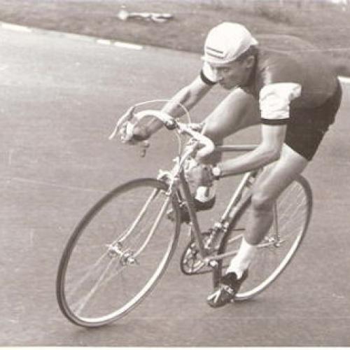 Barry Jones